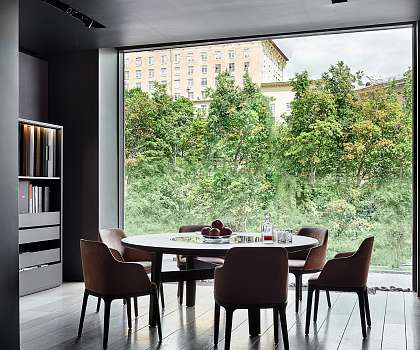 Шоурум Since 1995