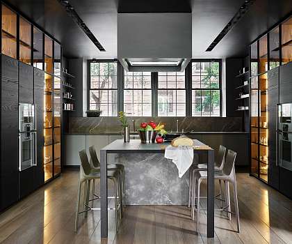 Шоурум Since 1995